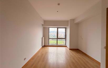İSTANBUL 216 2.ETAP B BLOK'TA EBEVEYN BANYOLU 2+1 SATILIK