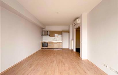 İSTANBUL 216 2.ETAP B BLOK'TA EBEVEYN BANYOLU 2+1 SATILIK