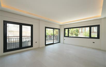 C21 Bal'dan Atatürk Mahallesinde Asansörlü 4 Katlı Lüks Villa
