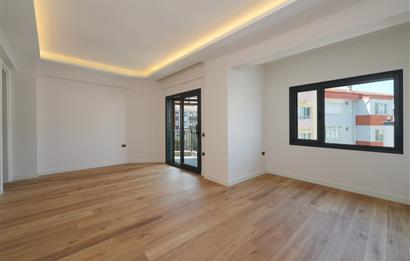 C21 Bal'dan Atatürk Mahallesinde Asansörlü 4 Katlı Lüks Villa
