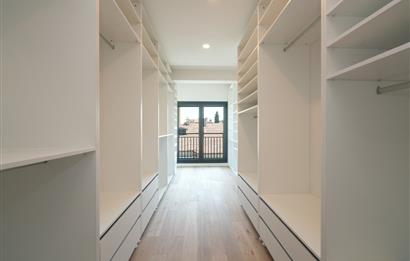 C21 Bal'dan Atatürk Mahallesinde Asansörlü 4 Katlı Lüks Villa