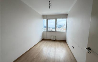 VARYAP MERİDİAN C BLOKTA YÜKSEK KATTA BOŞ 3+1 KİRALIK DAİRE