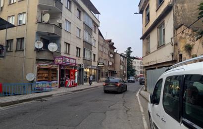 TRABZON BOZTEPEDE ULAŞIM KOLAYLIĞI OLAN 3+1 KİRALIK DAİRE