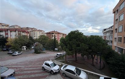ÜSKÜDAR BAĞLARBAŞI SOYAK EVLERİ EŞYALI 2+1 KİRALIK DAİRE
