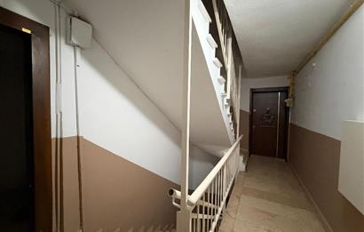 ÜSKÜDAR BAĞLARBAŞI SOYAK EVLERİ EŞYALI 2+1 KİRALIK DAİRE