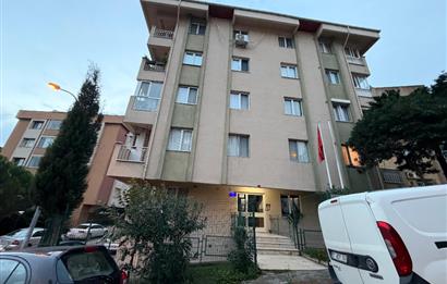 ÜSKÜDAR BAĞLARBAŞI SOYAK EVLERİ EŞYALI 2+1 KİRALIK DAİRE
