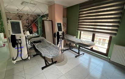 BALIKESİR ÇARŞIDA 3 KATLI DEVREN KİRALIK FIRSAT GÜZELLİK MERKEZİ