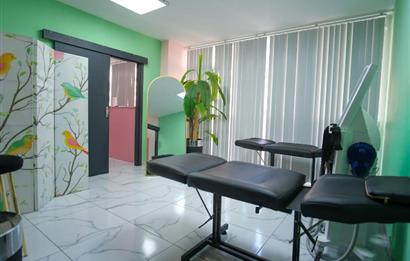 Balıkesir Edremit'te Lüks Devren Kiralık Güzellik Merkezi