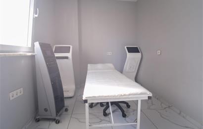 Balıkesir Edremit'te Lüks Devren Kiralık Güzellik Merkezi