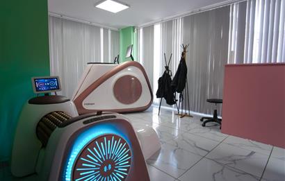Balıkesir Edremit'te Lüks Devren Kiralık Güzellik Merkezi