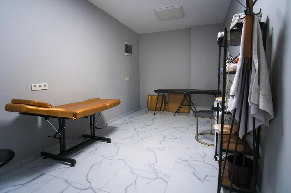 Balıkesir Edremit'te Lüks Devren Kiralık Güzellik Merkezi