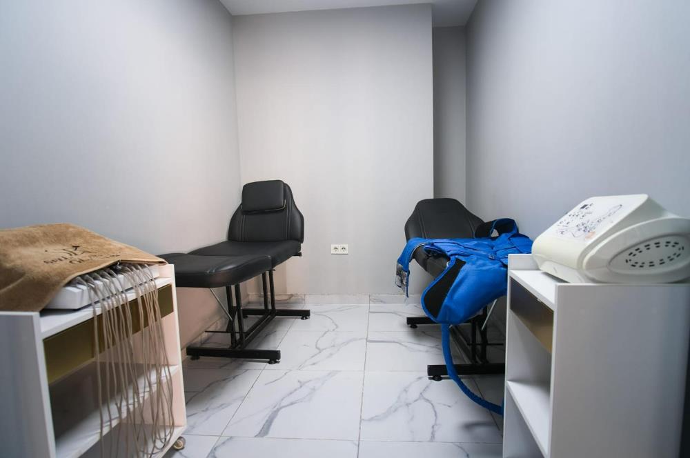 Balıkesir Edremit'te Lüks Devren Kiralık Güzellik Merkezi