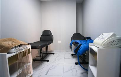 Balıkesir Edremit'te Lüks Devren Kiralık Güzellik Merkezi