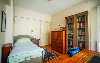 NİŞANTAŞI'NA YÜRÜME MESAFESİNDE OTOPARKLI 4+1 DAİRE