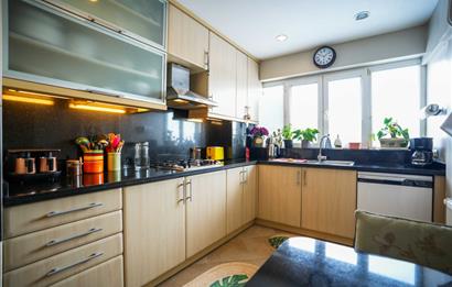 NİŞANTAŞI'NA YÜRÜME MESAFESİNDE OTOPARKLI 4+1 DAİRE