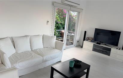 BODRUM GÜNDOĞANDA ÖZEL PLAJLI SİTEDE SATILIK TRİPLEKS VİLLA