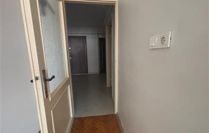 Talatpaşa caddesi üzerinde, ferah ve aydınlık 2+1 kiralık daire