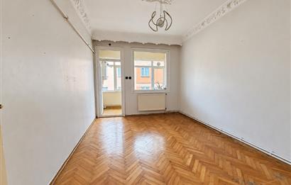 Talatpaşa caddesi üzerinde, ferah ve aydınlık 2+1 kiralık daire